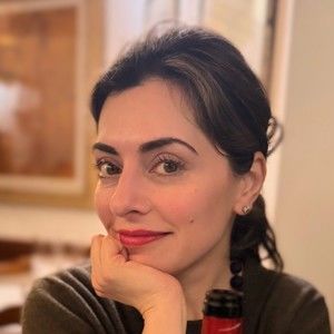Meet your Posher, Gina